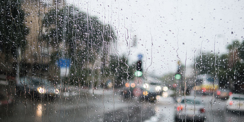 Do Removalists Still Work When it Rains?
